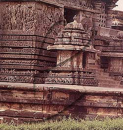 Hoysaleshwara-temple,Halebid