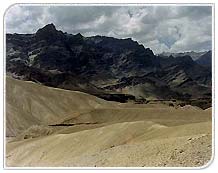 Mountains, Ladakh Travel Guide