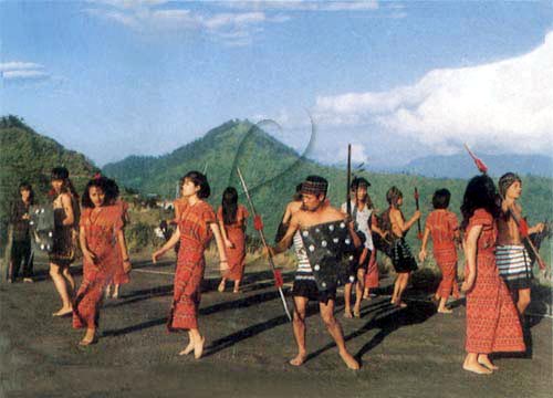 Sarlamkhai-dance