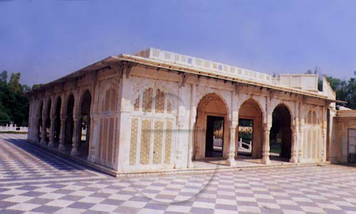 Baradari Garden