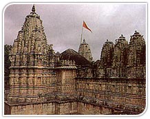Rishbhdevji Temple, Dhulev