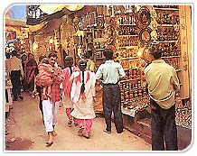 Shopping, Varanasi Travel Guide